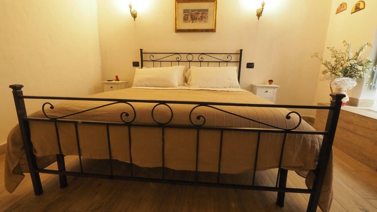 Affittacamere In Centro Gubbio Bagian luar foto