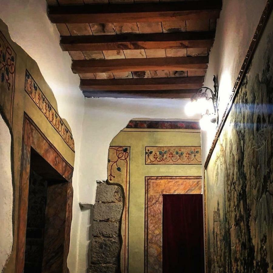 Affittacamere In Centro Gubbio Bagian luar foto